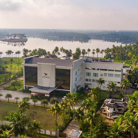 Blue Serene Resort Guruvāyūr 외부 사진