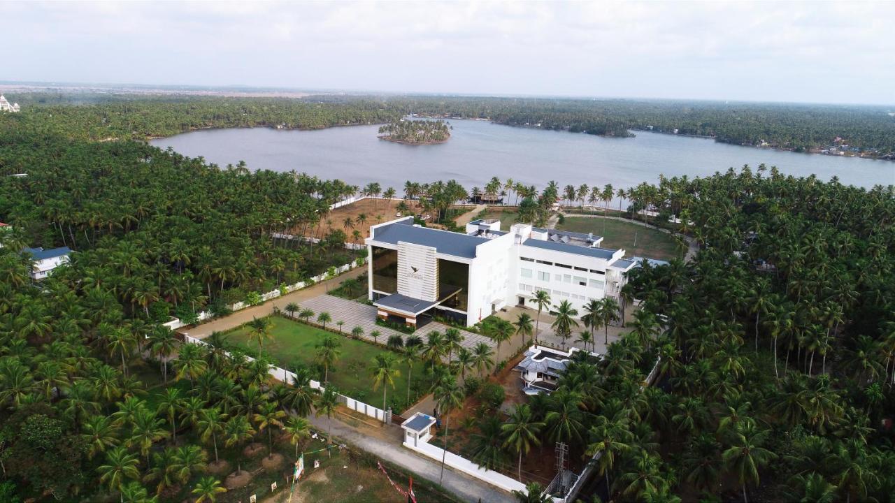Blue Serene Resort Guruvāyūr 외부 사진