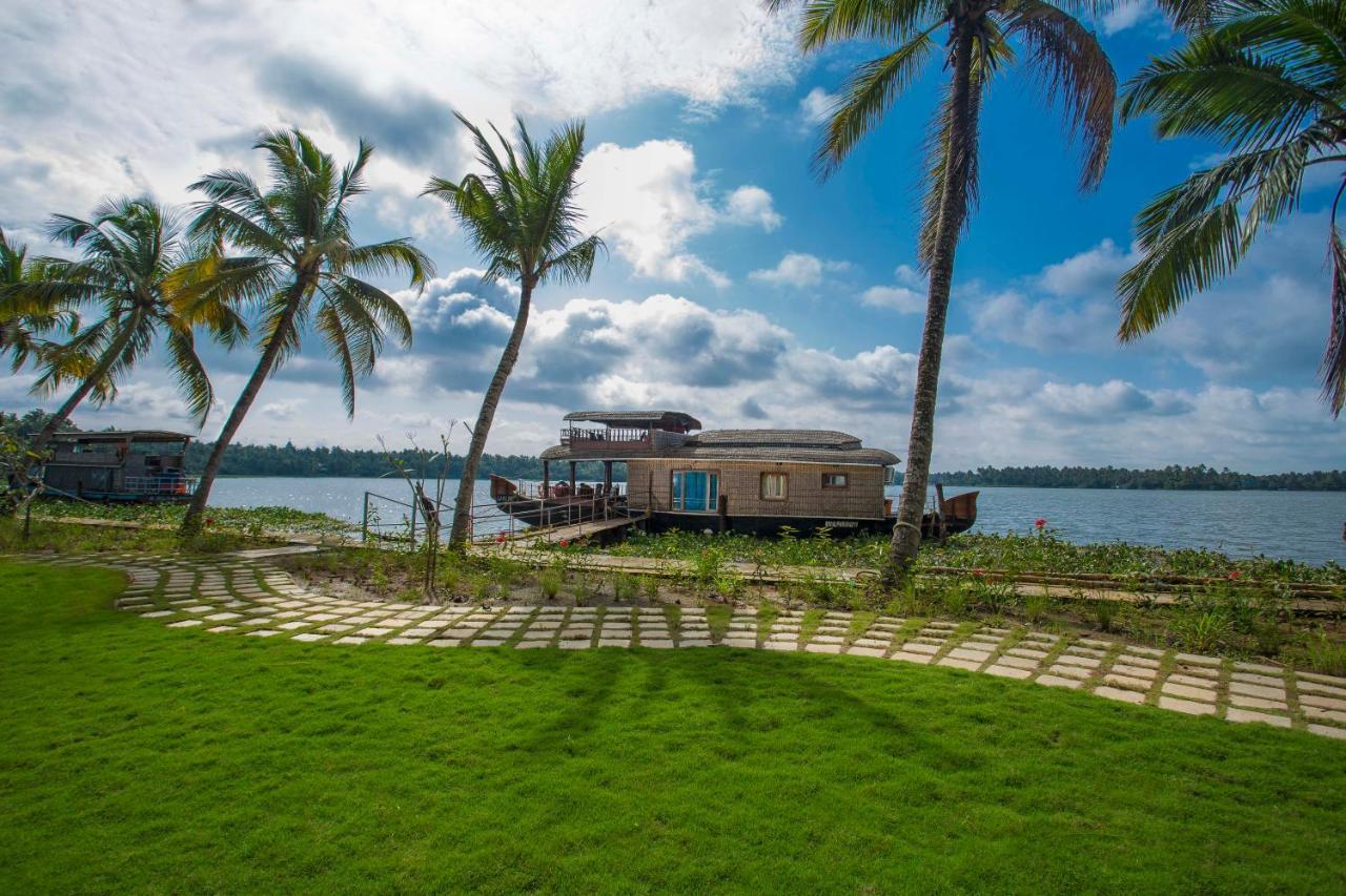 Blue Serene Resort Guruvāyūr 외부 사진