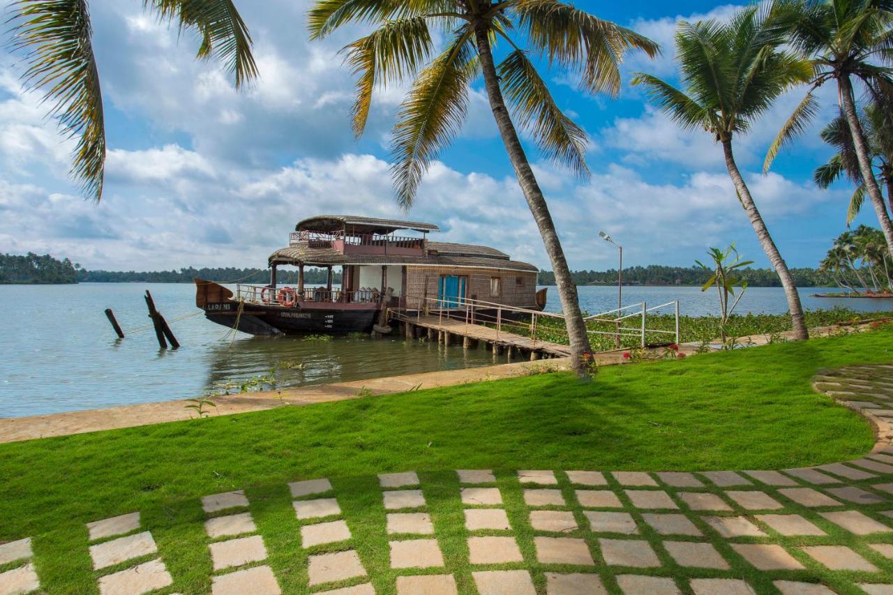 Blue Serene Resort Guruvāyūr 외부 사진