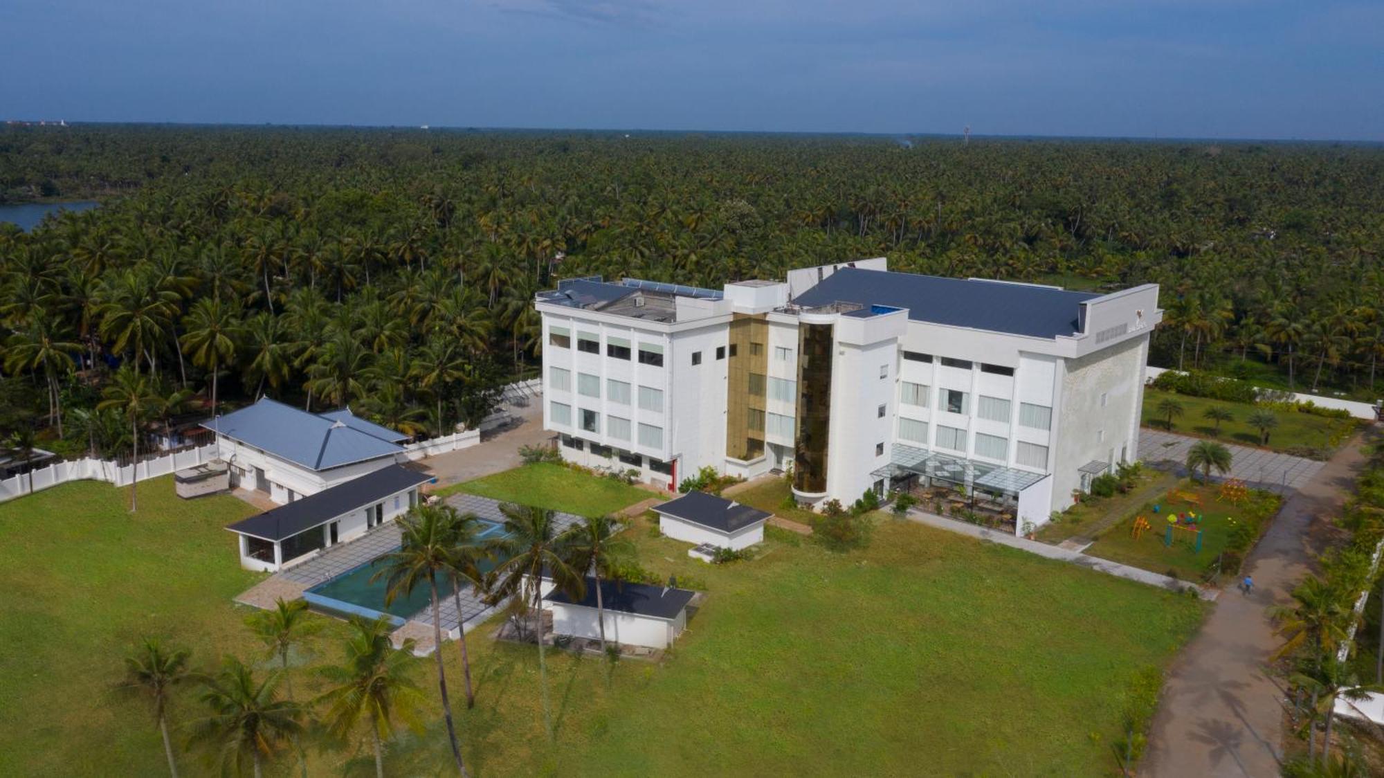 Blue Serene Resort Guruvāyūr 외부 사진