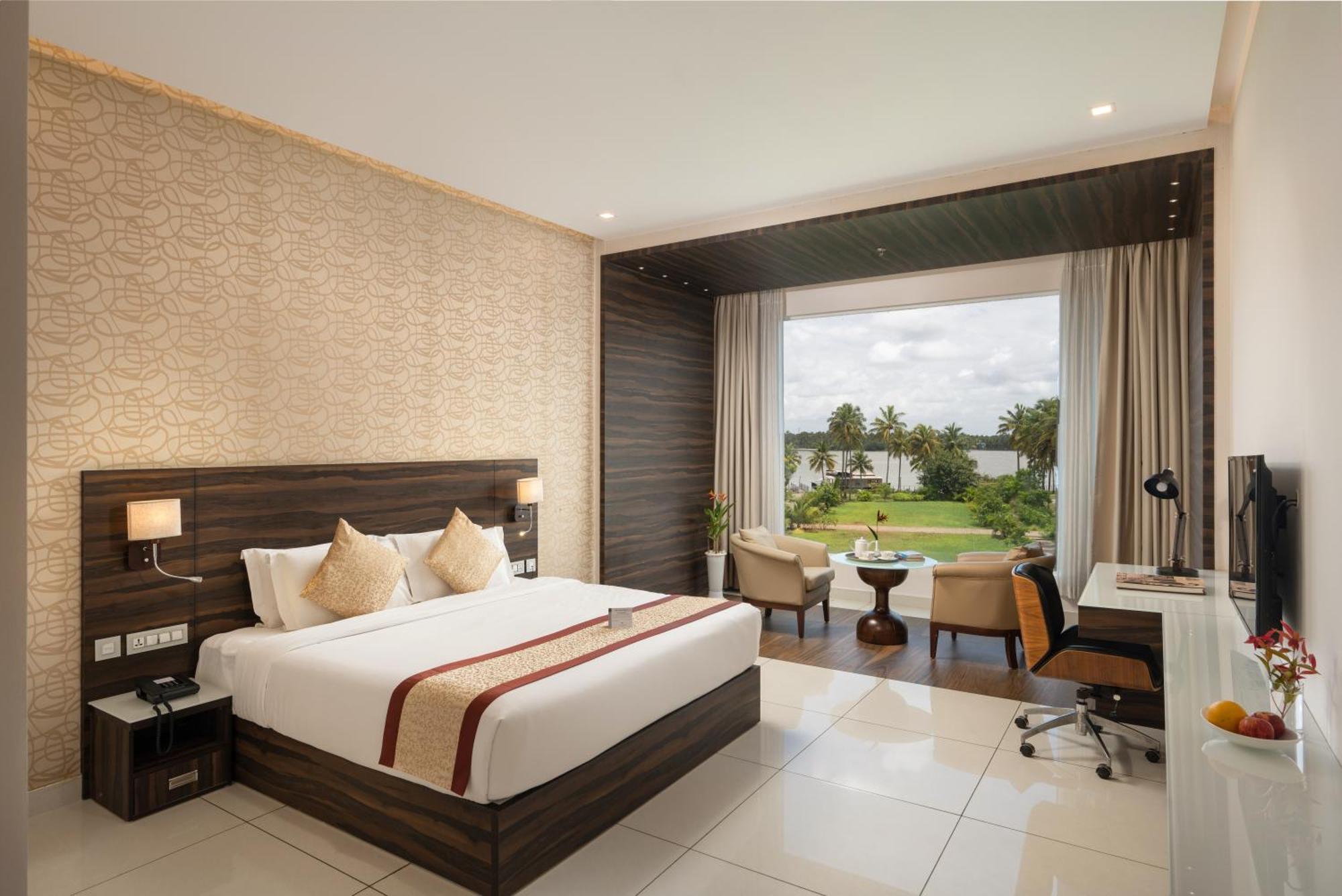 Blue Serene Resort Guruvāyūr 외부 사진